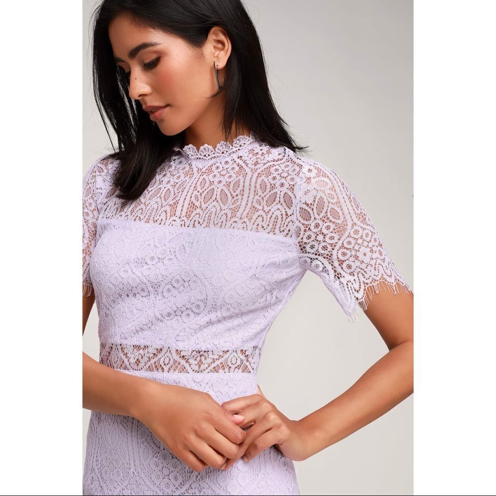 ✨ Remarkable Lavender Lace Dress✨ - Picture 4 of 6